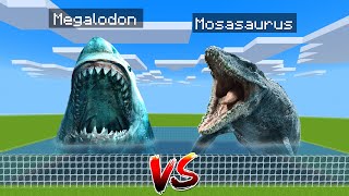 Megalodon vs Mosasaurus in Minecraft PE [upl. by Thurstan]