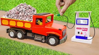 diy mini truck loading stone from crusher machine science project ‪sanocreator‬ CocoCreator1999 [upl. by Pacifa]