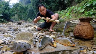 Primitive Skills Make rubber fish guns  Fishing [upl. by Briana]