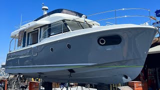 2019 Beneteau Swift Trawler 44 Walkthrough in Seattle  quotWestward Driftquot [upl. by Johnathan328]