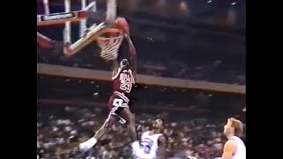 The Michael JordanCharles Barkley 1988 Dunk Battle [upl. by Adkins]