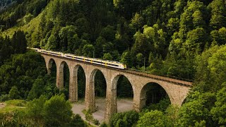 Zugfahrt mit der Höllentalbahn  steile Schienen amp Aussicht auf den Hirschsprung  Raus mit Klaus [upl. by Grim]