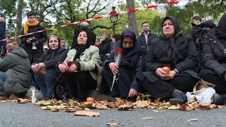 Attentats de Paris le père dune victime devant le Bataclan [upl. by Yzeerb547]