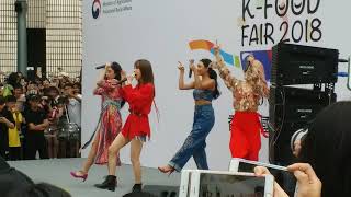 181017 Kfood Festival in Hong Kong MAMAMOO Décalcomanie [upl. by Laersi]