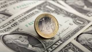 Euro im Sinkflug Kurs bei 128 Dollar [upl. by Inalak]