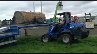 MultiOne 95 unloads a 2 ton hardwood log [upl. by Isola]