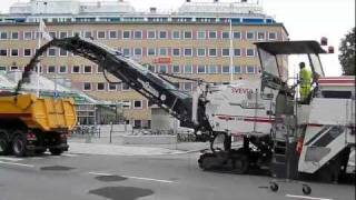 Wirtgen W 2000 asphalt milling machine [upl. by Refynnej]