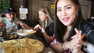 Sikat na 4cheese pizza at sisig oyster ng TWO SEASONS BORACAY [upl. by Jd897]