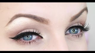 Tuto eye liner pour débutant [upl. by Joslyn244]