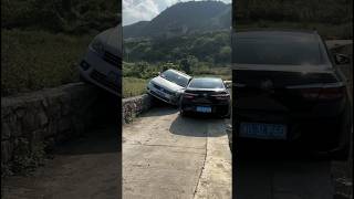 A lady driver meet master driver on narrow road 😱 narrow road skills viralvideo skills shorts [upl. by Martina]