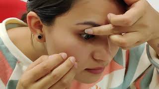 How to Insert and Remove Soft Contact Lenses A StepbyStep Guide [upl. by Tnecnev]