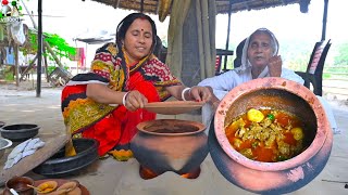 শীতের স্পেশাল মাটির হাড়িতে পাতি হাঁসের মাংস রান্না  Winter special Duck meat recipe in mud handi [upl. by Deina]