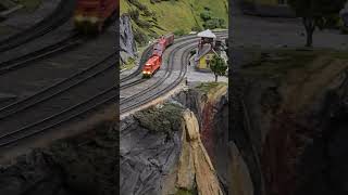 Miniature Trains running at Mansion Rowe  Northlandz [upl. by Ardnoid]