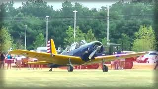 Airplane Tailwheel 1942 Vultee BT13A Valiant TailWheel Airplane Grass Strip Taxi amp Take Off [upl. by Rehpotsrhc]