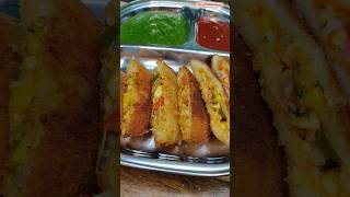 Bread pizza pocket bread pizza pizzapockets snacks recipe quickrecipe eveingsnacks shorts [upl. by Atinaej]