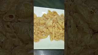 Creamy creamy pasta Moms kitchen ❤️ foodvideos easyfoodtomakeathome [upl. by Myer]