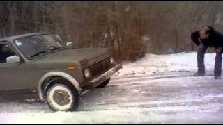 Land Rover Freelander VS Niva mp4 [upl. by Atiuqrehs]