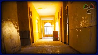 Esploriamo un vecchio istituto scolastico abbandonato  Urbex Italia EP 76 parte 1 [upl. by Bowe]