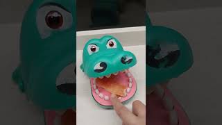 ASMR HUNGRY CROCODILE DONTTRY TOTAKEHIS DRIED PAPAYAsatisfyingasmryoutubeshortsshortvideoshort [upl. by Allimrac]