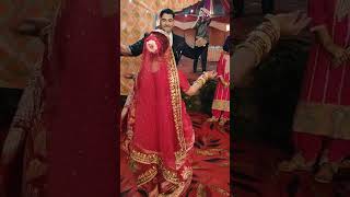 गढ़वाली dance performance🤩❤️ likesharesubscribe ghrkiphlishadi tehrigarhwal bride groom🧿 [upl. by Ahsoyek976]