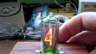 Single tube nixie clock  setting the time [upl. by Mloclam]