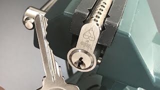 502 Yale Euro Cylinder With Serrated Pins Picked and Gutted [upl. by Bonucci]