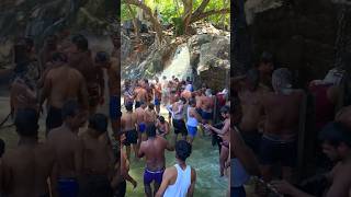 🎉 heavy crowd for hogenakkal falls shortsfeed shortsviral fallshogenakkaldharmapurifoodie [upl. by Nossila458]