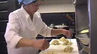 Making hand pulled noodles lagman at Chicagos Jibek Jolu [upl. by Chapen713]