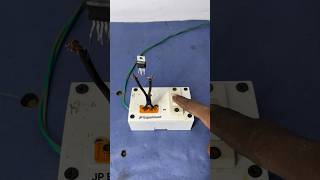 Experiment 😱2030ic vs 220v electric experiment viralvideo trending shortvideo shortcircuit [upl. by Seaddon]