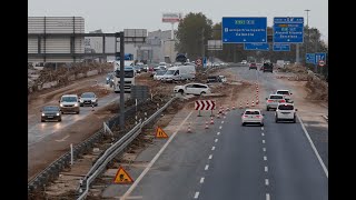 Así evolucionan los trabajos para despejar y reconstruir las carreteras dañadas por la dana [upl. by Illyes335]