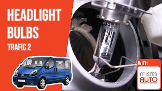 How to replace the headlight bulbs Trafic mk2 💡 [upl. by Nikolas620]