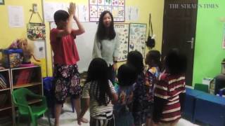 Singaporean volunteers at Indonesian preschool [upl. by Inalaeham]