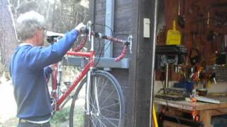 DIY Bicycle Workstand with Adjustable Height [upl. by Eleaffar]