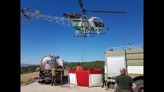 Approvigionamento elicotteri Antincendio con vasconi mobili vicino al fronte del fuoco [upl. by Llain]