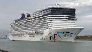 Norwegian Epic Returns to Port Canaveral [upl. by Tilney480]