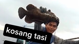 mancing ikan kosang tasi di rompong Samapi kualahan sabaran yg bertubiquotbocahliar pinrang [upl. by Aserehc]