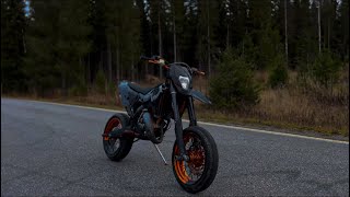 KTM EXC 125 WHEELIES [upl. by Pammy165]