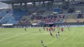 Quade Cooper  That NFL pass in Japanese Rugby [upl. by Neitsirhc93]