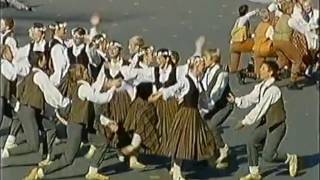 LTV1 IX Latvijas Skolu jaunatnes deju svētku lielkoncerts «Ritums» 2005 gada 2 jūlijs [upl. by Halimaj]