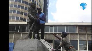 Man chains himself on Dedan Kimathi statue [upl. by Pals465]