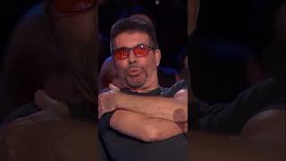 Amazing Stun the Judge with Head Balancing americanidol funny amazing [upl. by Cyprio]