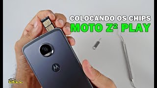 Como colocar os chips e cartão de memoria no Moto Z² Play UTICell [upl. by Enilauqcaj]