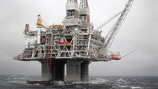 La Deepwater Horizon  La PlateForme Gazière Jamais Construite  Documentaire [upl. by Imekawulo185]