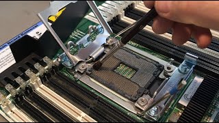 How to clean a CPU socket and a thermo paper trick PWJ182 [upl. by Rafaj]