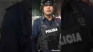 POLICÍAS al servicio del pueblosarcasmo [upl. by Pohsib]