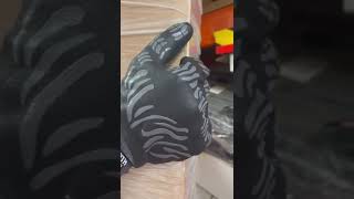 Guantes Tigerflex® [upl. by Eatnoid746]