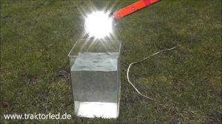 Test LED Arbeitsscheinwerfer unter Wasser [upl. by Kellyann]