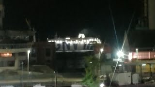 Zuppa del Corso Porto di Napoli Nave GNV Grandi Navi Veloci [upl. by Terris]