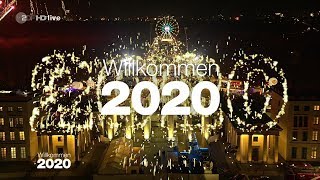 Jahreswechsel 20192020  Feuerwerk  Silvester 2019 am Brandenburger Tor Willkommen 2020 [upl. by Alejandrina41]