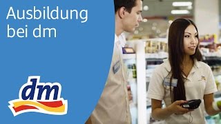 Ausbildung als Drogistin bei dm  Arbeiten amp Lernen bei dm mit Christina Krimmel [upl. by Oznofla]